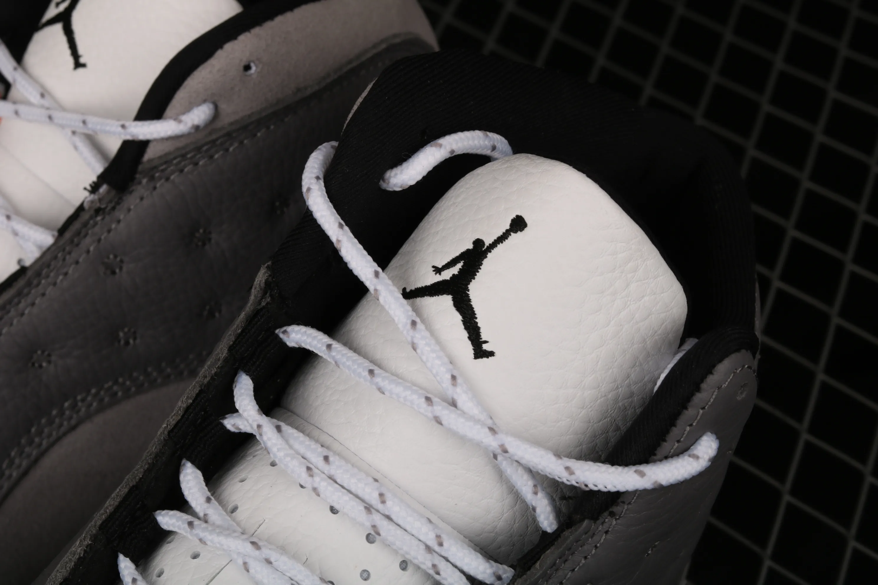 All categories Air Jordan Jordan series basketball shoes Air Jordan 13 Air Jordan 13 Retro AJ13 cool gray original real carbon real cat 414571-016